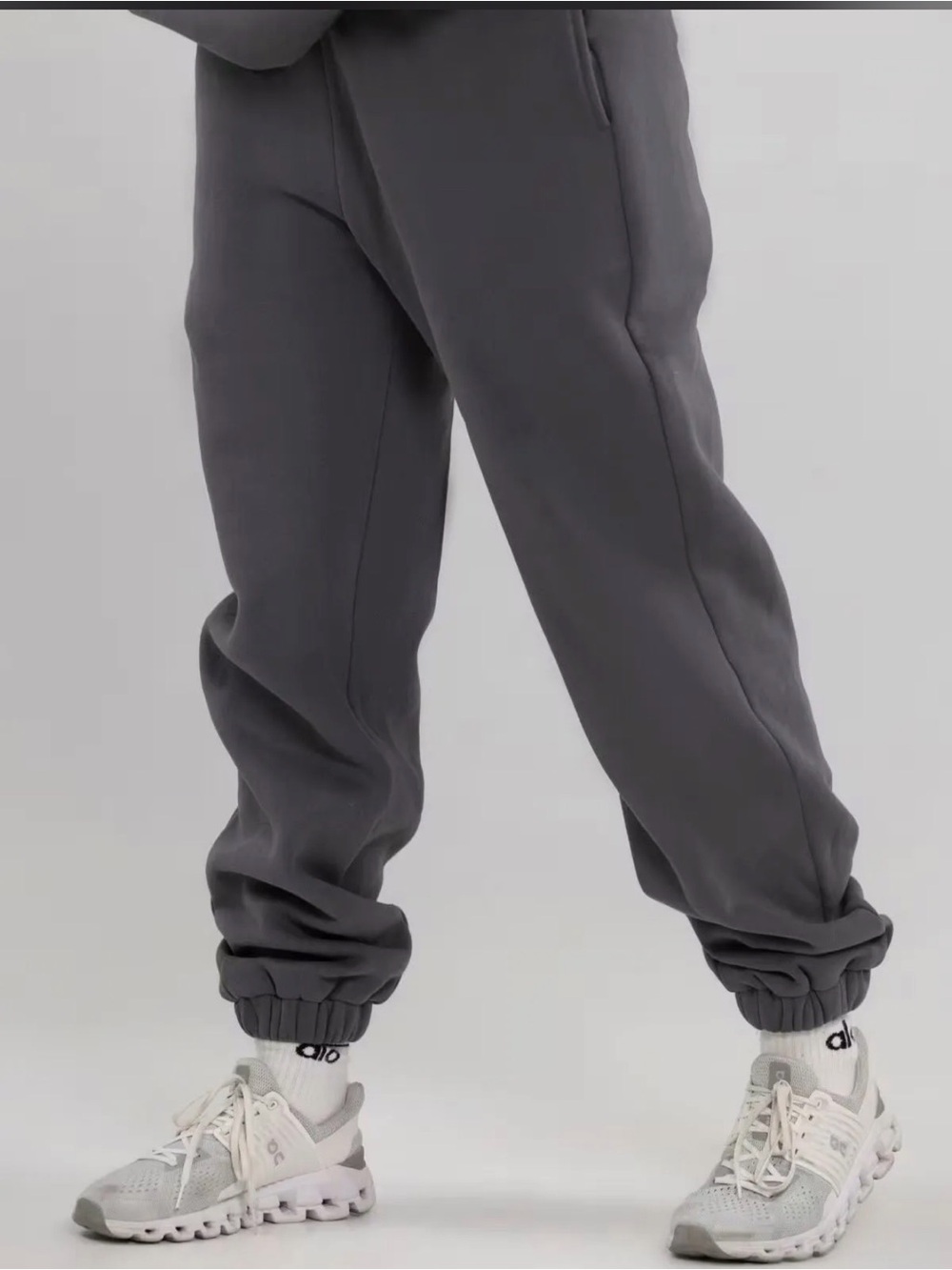 Comfrt Steel Grey Travel Sweatpants New in Bag Size Medium